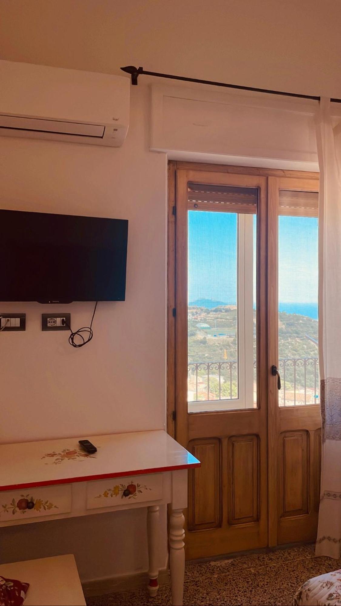 B&B Aria Ona Villagrande Strisaili Eksteriør billede