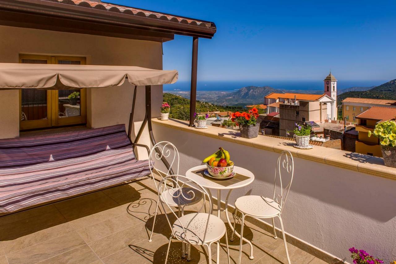 B&B Aria Ona Villagrande Strisaili Eksteriør billede