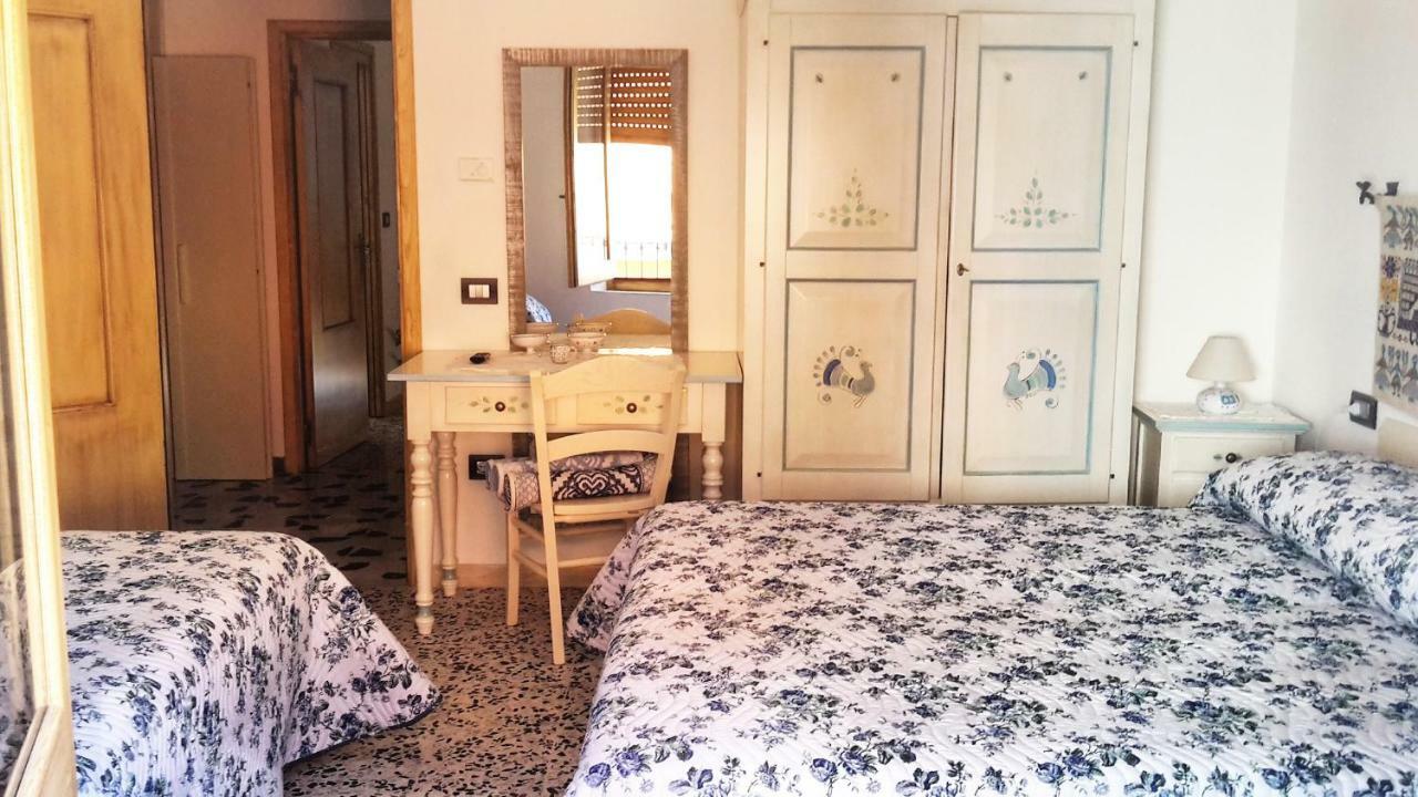 B&B Aria Ona Villagrande Strisaili Eksteriør billede