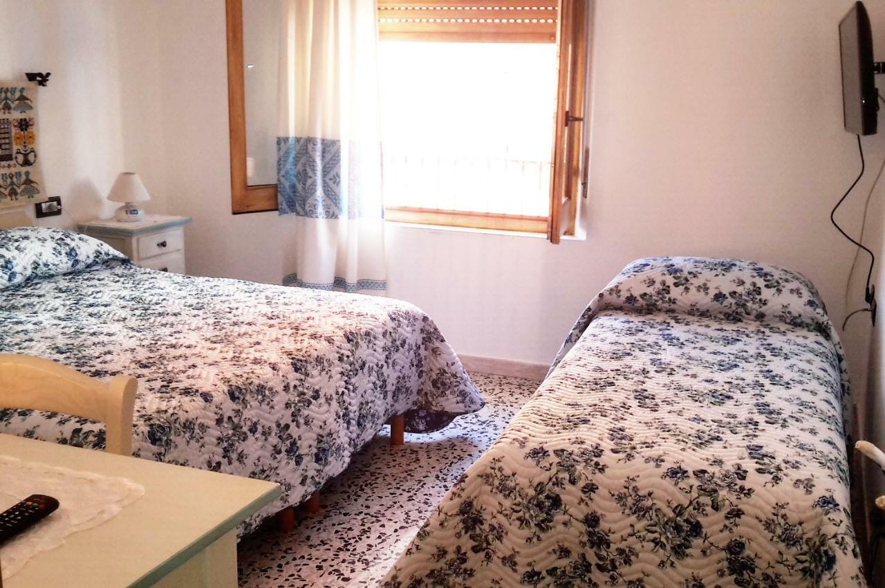 B&B Aria Ona Villagrande Strisaili Eksteriør billede